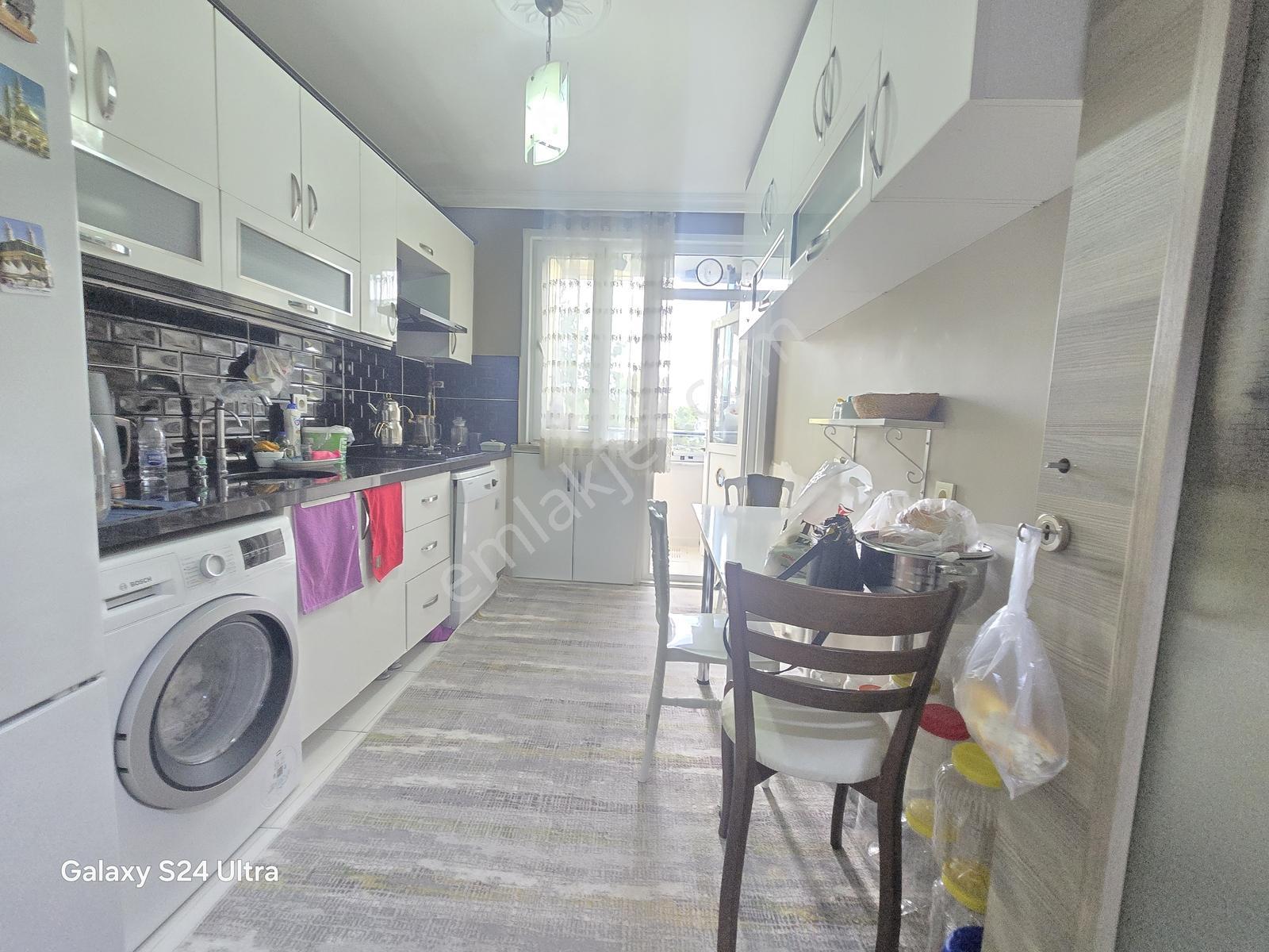 Pusula İnş.tan Cebeci Mah Cadde Uzerinde 120m2 3+1 3kat Daire — fotoğraf 7