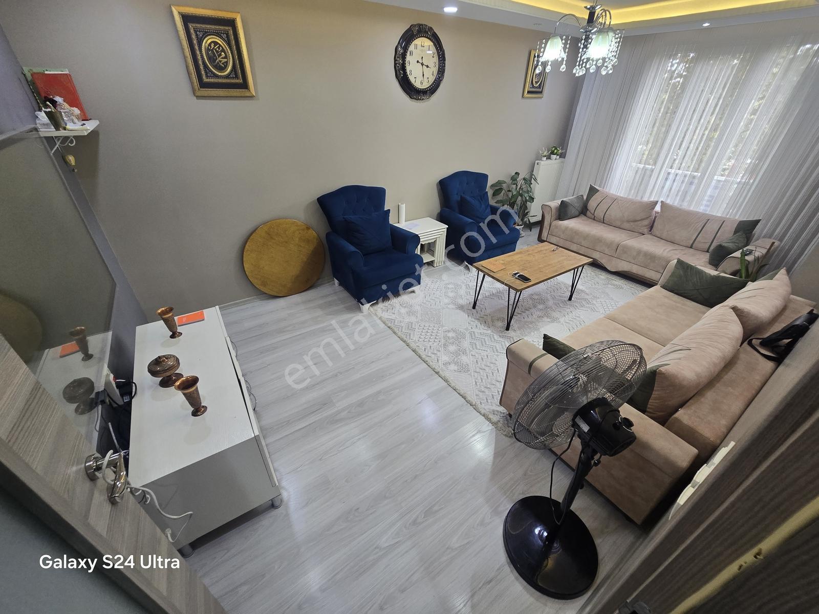 Pusula İnş.tan Cebeci Mah Cadde Uzerinde 120m2 3+1 3kat Daire — fotoğraf 13