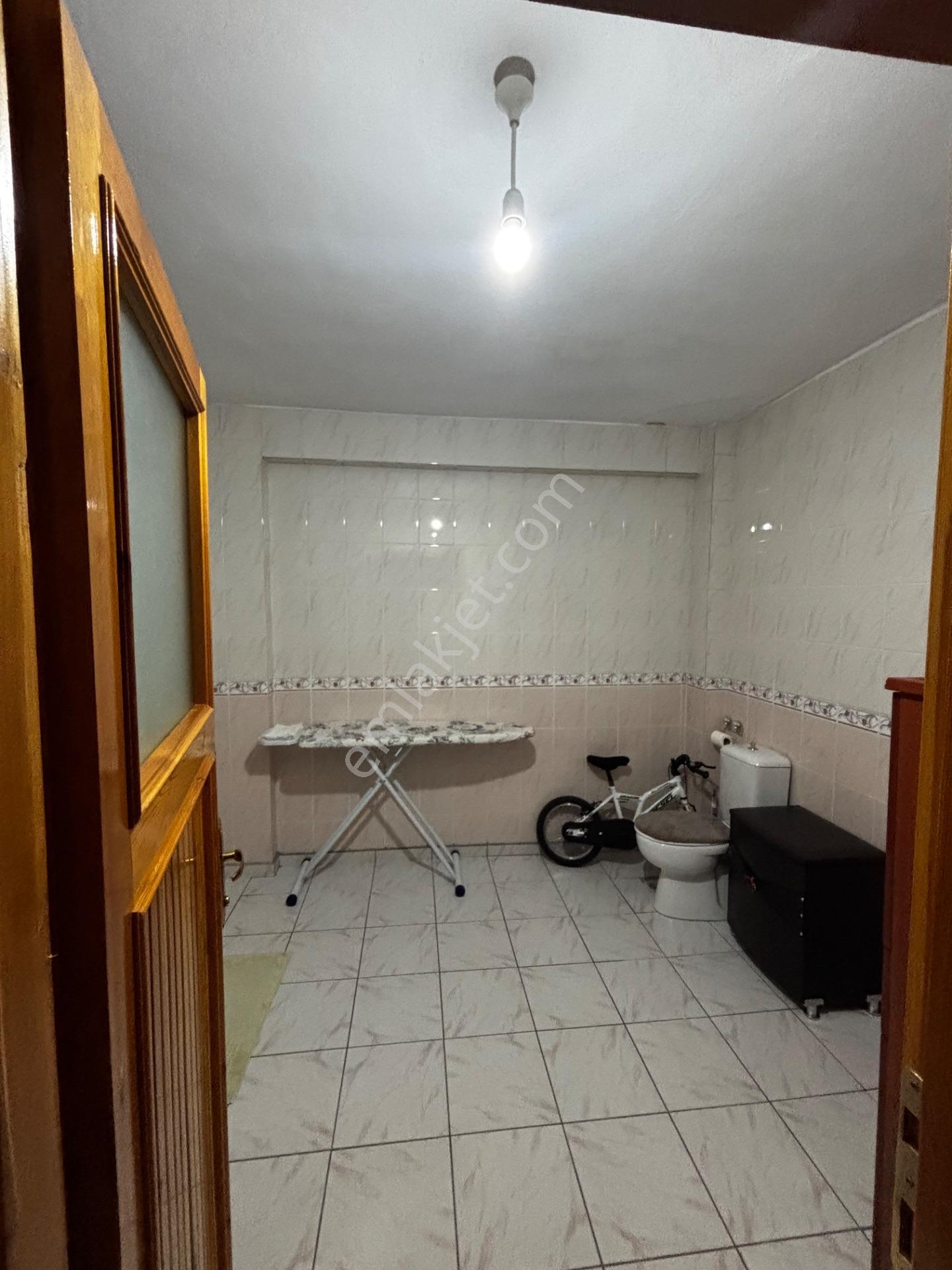 Diclekent – Eski Mado Arkası Acil Satılık 3+1 Daire — fotoğraf 9