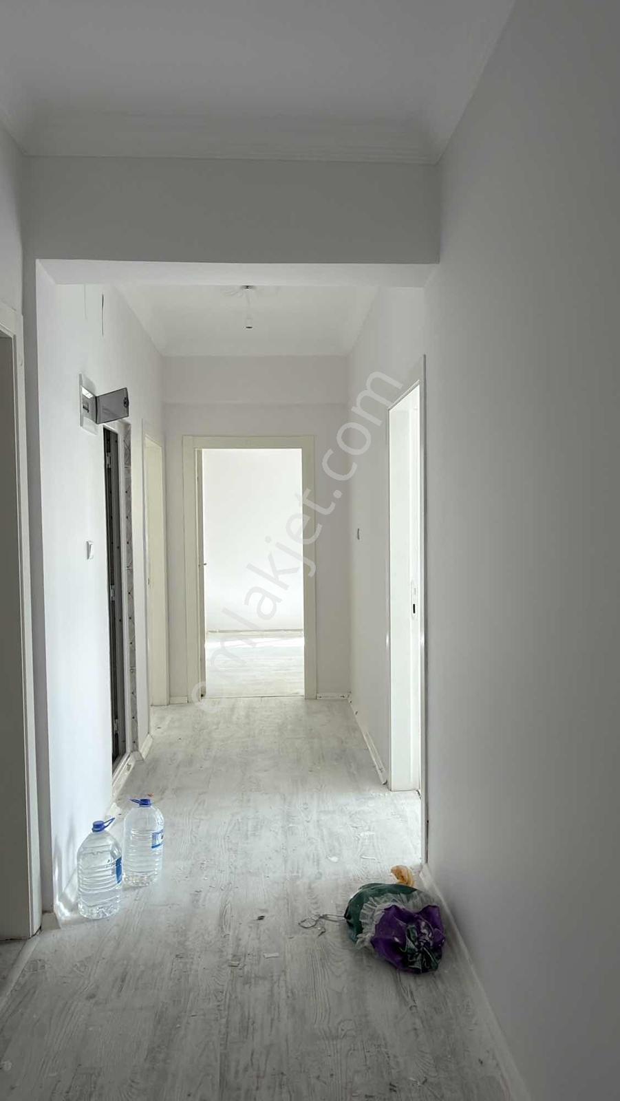 Bir Emlaktan Erdemoğlu Mahallesinde Uygun 3+1 Satılık Daire — fotoğraf 3