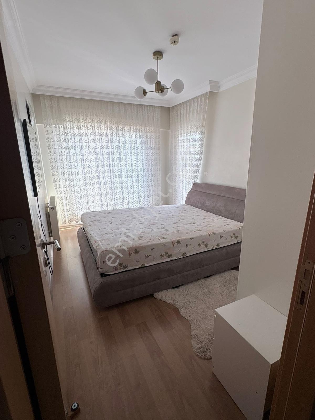 Bir İstanbul Evlerinde Geniş 3+1 — fotoğraf 2