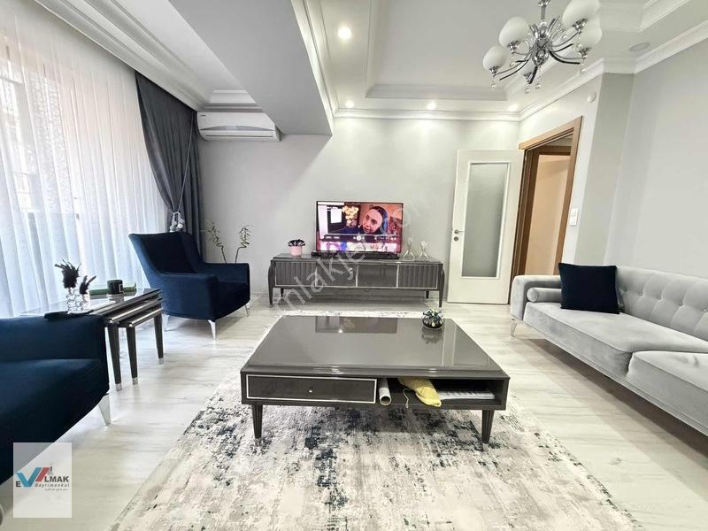 Evalmak'ta İnönü Mah.de 3+1(130m2) Lüks Yapım Arakat Daire — fotoğraf 2