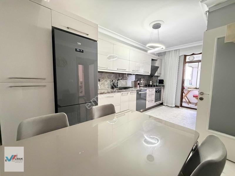 Evalmak'ta İnönü Mah.de 3+1(130m2) Lüks Yapım Arakat Daire — fotoğraf 7