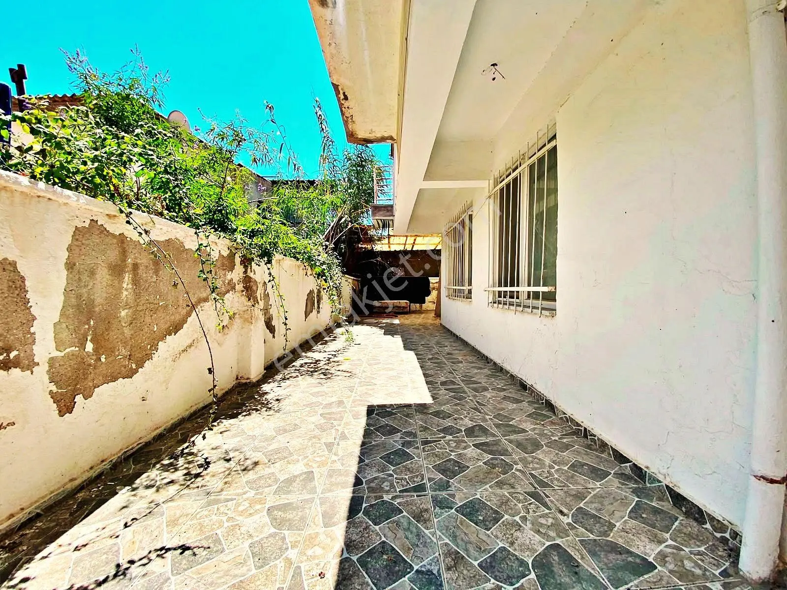 Aktif'ten Akçay'da Satılık Denize 50mt Full Eşyalı Masrafsız Bahçeli 2+1daire — fotoğraf 9