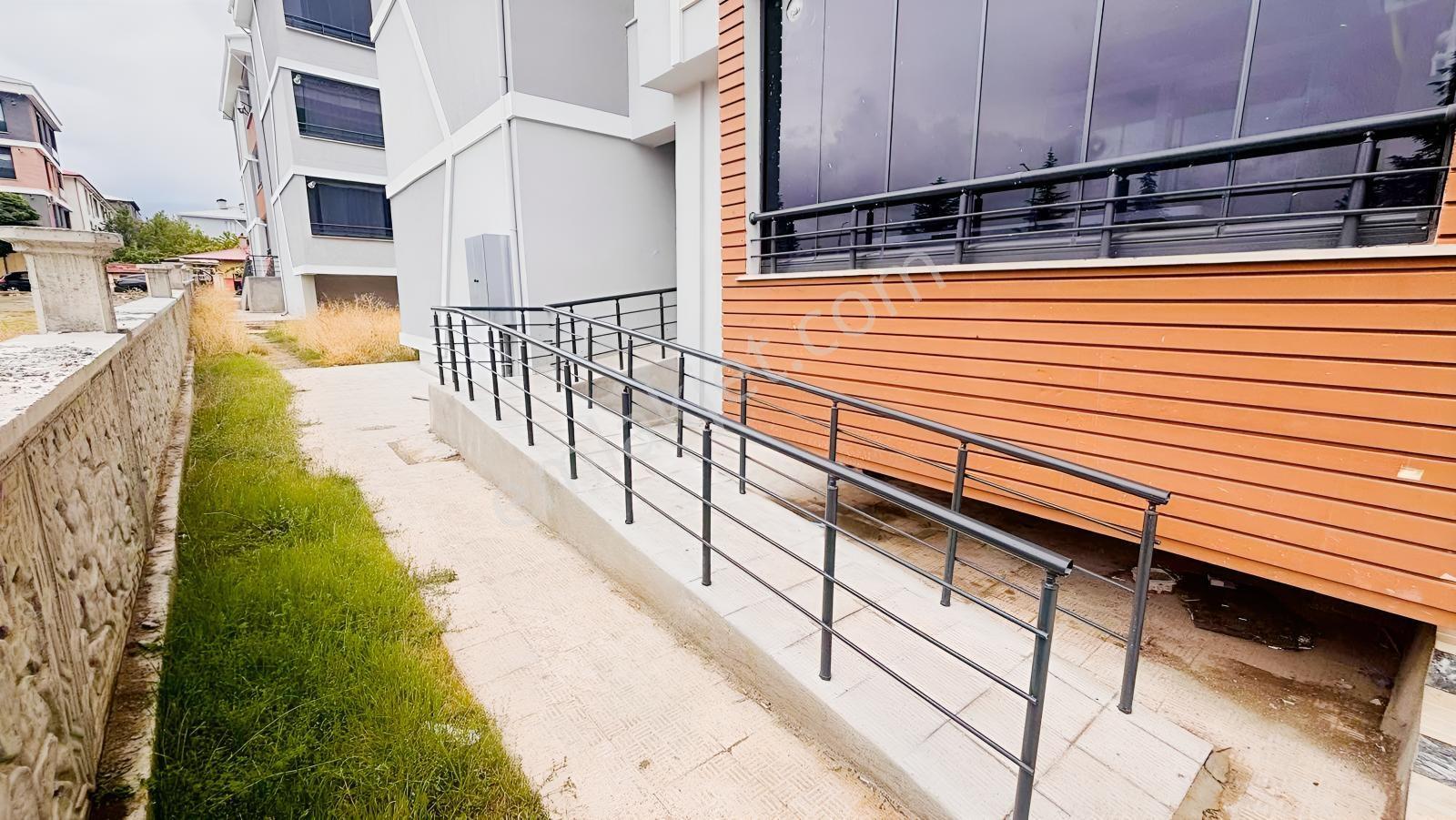 Remax Dem'den Barbaros Mahallesinde Kiracılı Satılık 1+1 Daire — fotoğraf 4