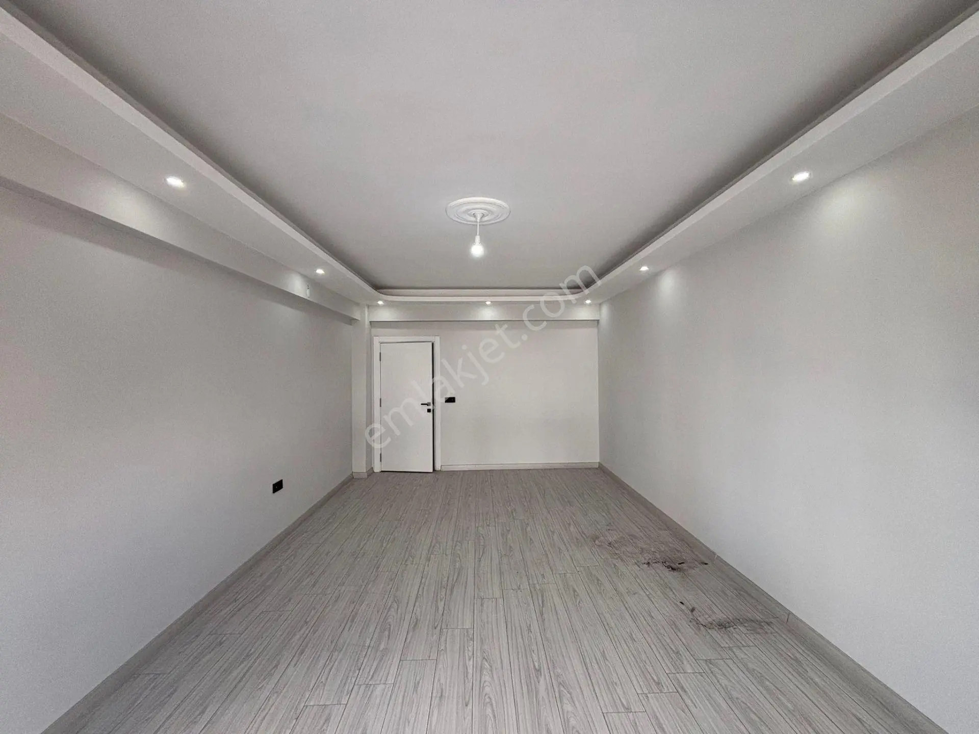 **eryıldız İnşaat'tan 7/24 Güvenlikli Havuzlu Site İçinde 155m2 Ebeweyn Banyolu 3+1 — fotoğraf 18