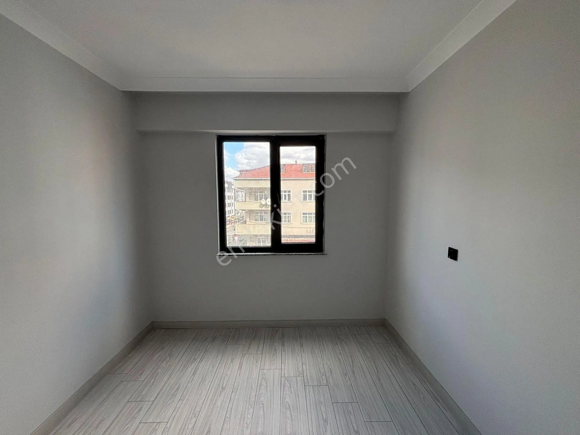 **eryıldız İnşaat'tan 7/24 Güvenlikli Havuzlu Site İçinde 155m2 Ebeweyn Banyolu 3+1 — fotoğraf 24