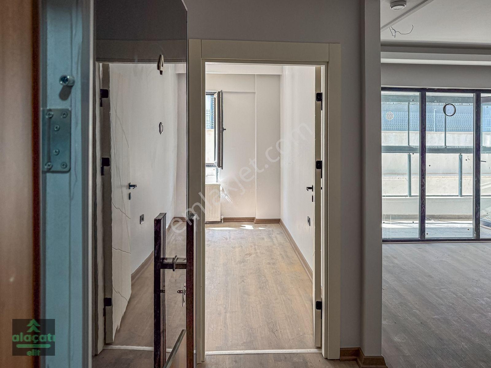 İncek İskanlı 62 M² Sıfır Cam Balkonlu Satılık 1+1 Daire — fotoğraf 15