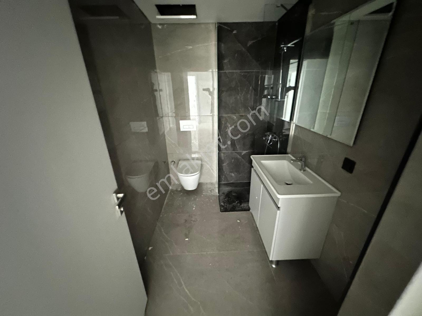Beylikdüzü Gürpınar Kiptaş Kırlangıç Evler Satılık 1+1 Bahçe Kat — fotoğraf 11