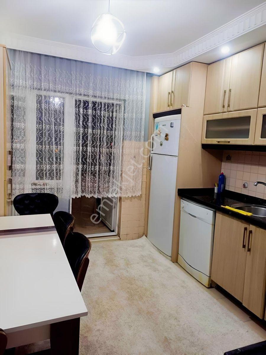 3+1 Çıçekkent'te Satılık Daire Asansörlü Masrafsız Özenle Yapılı