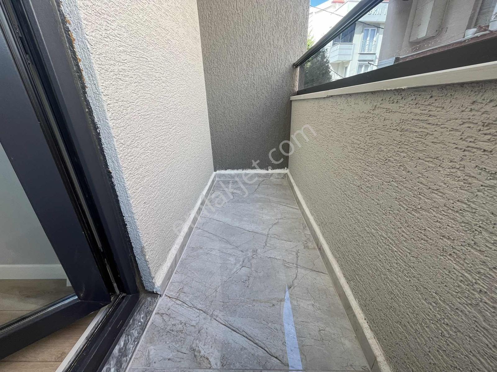 Abdi İpekçi Mah. Farabi Hastanesi Yakını 3+1 Lüx Ters Dublex — fotoğraf 3