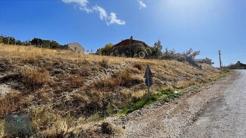Manisa Demirci'de 4 Kat İmar Hakkı Olan 283 M² Arsa — fotoğraf 3