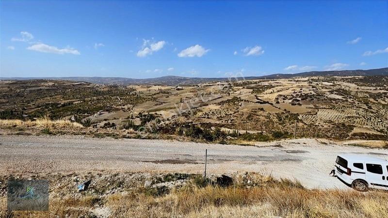 Manisa Demirci'de 4 Kat İmar Hakkı Olan 283 M² Arsa — fotoğraf 5