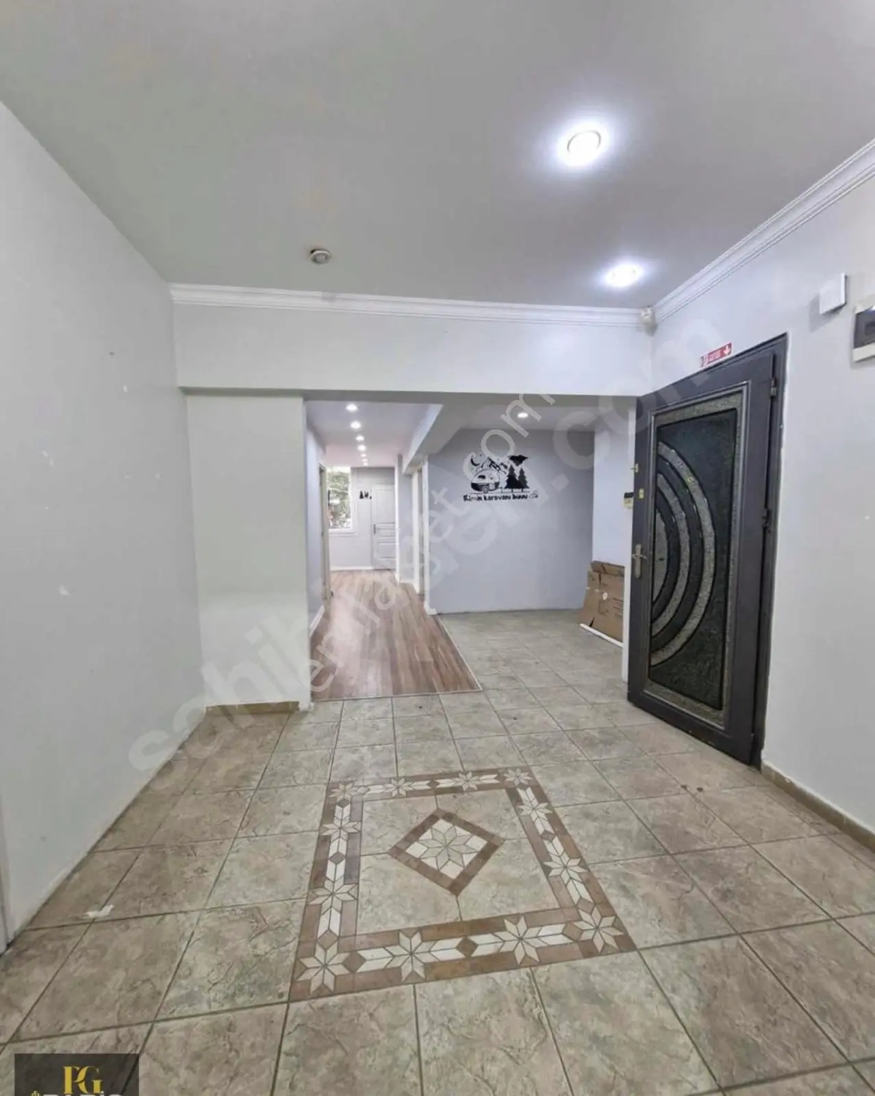 4+1 Barajyolu * Yenibaraj 5-1katı 800aidat Kap.mutfak 180m2 Daire Ofis * İşyeri*araç Takası Olur. — fotoğraf 4