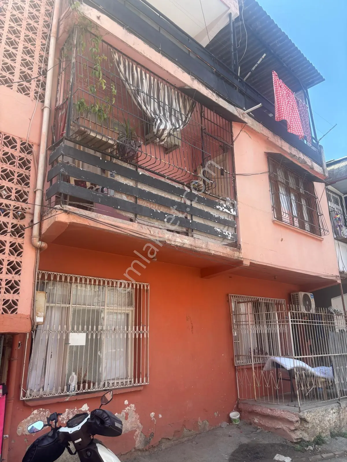 Tellidere 3+1 Müstakil 2katlı 130m2 Otorum -tapuda İmardan Sonra 110m2 Kalıyor