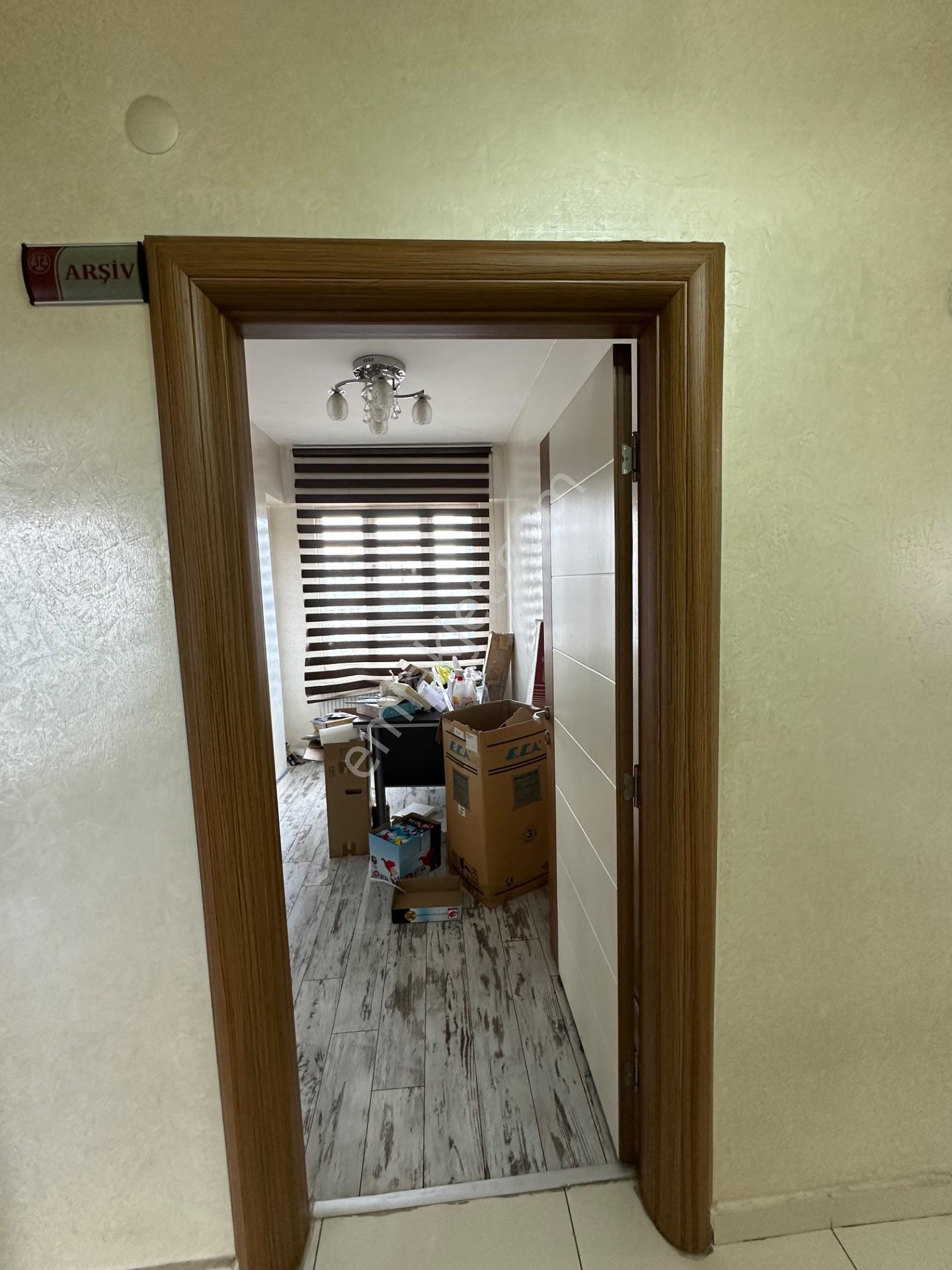Adliye Civari Satlık Ofis — fotoğraf 15