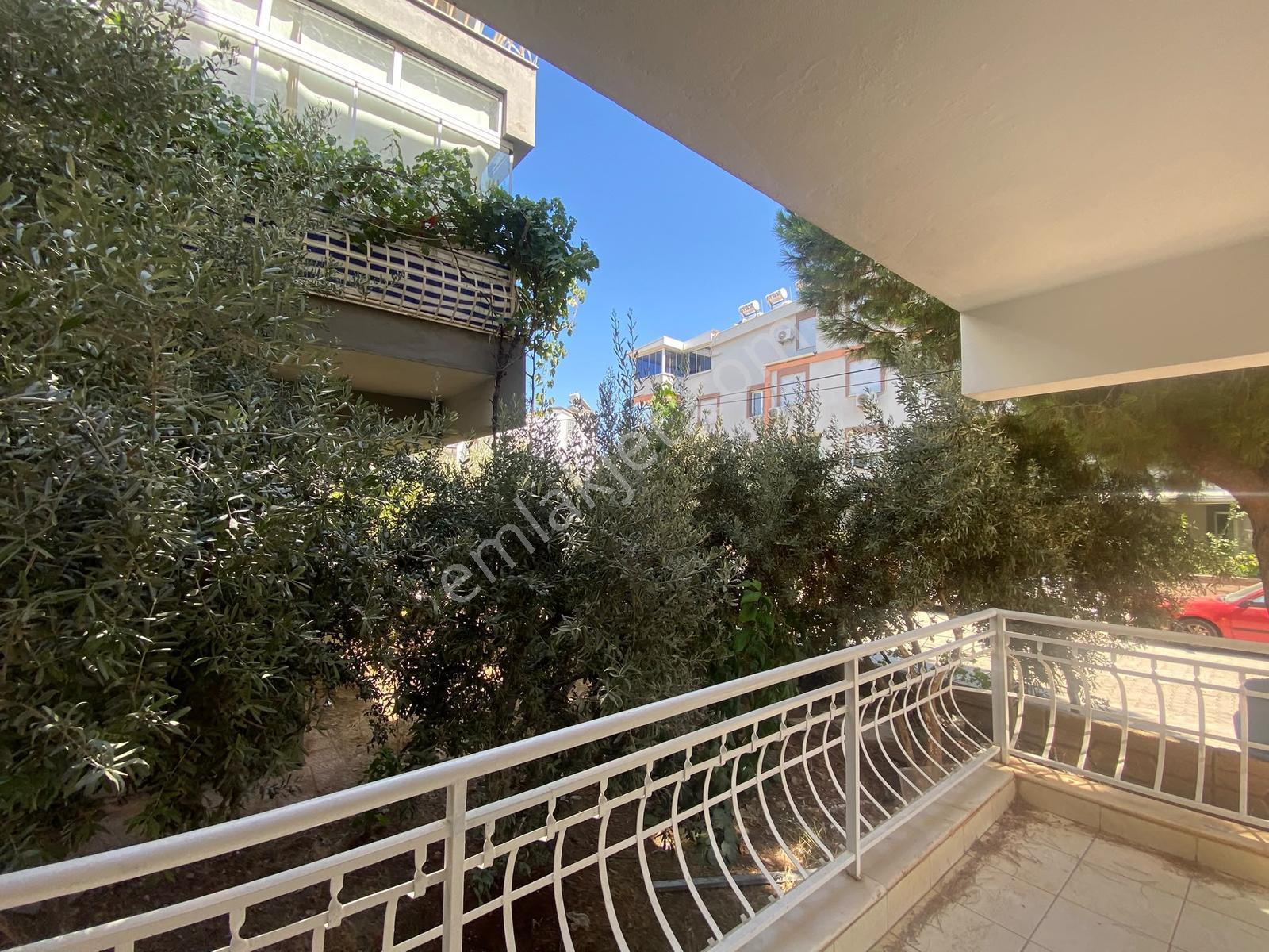 Egemed Hastanesi Yakını | Emsallerinden Geniş 2+1 — fotoğraf 3