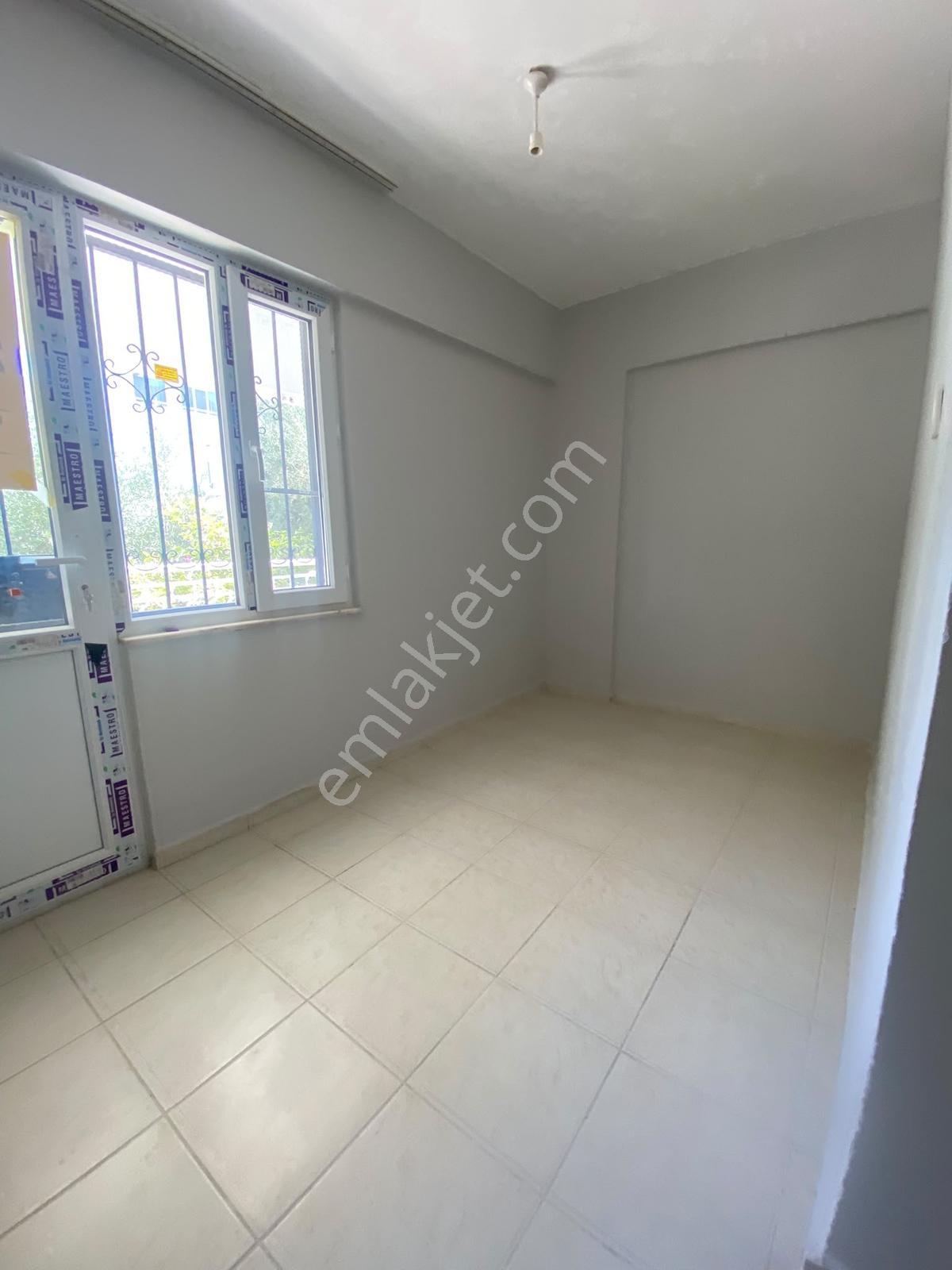 Egemed Hastanesi Yakını | Emsallerinden Geniş 2+1 — fotoğraf 29