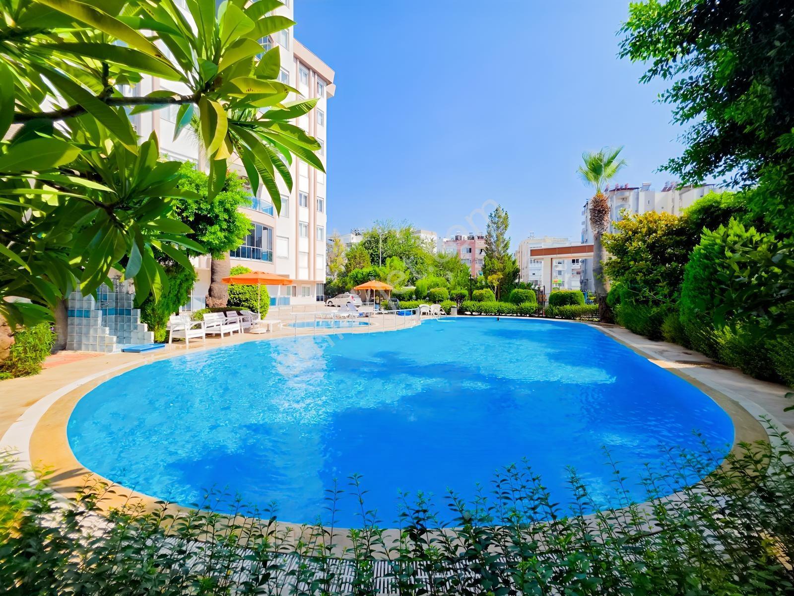 Kanyon Evlerinde Satılık 3+1 Havuzlu Site İçi Daire — fotoğraf 5