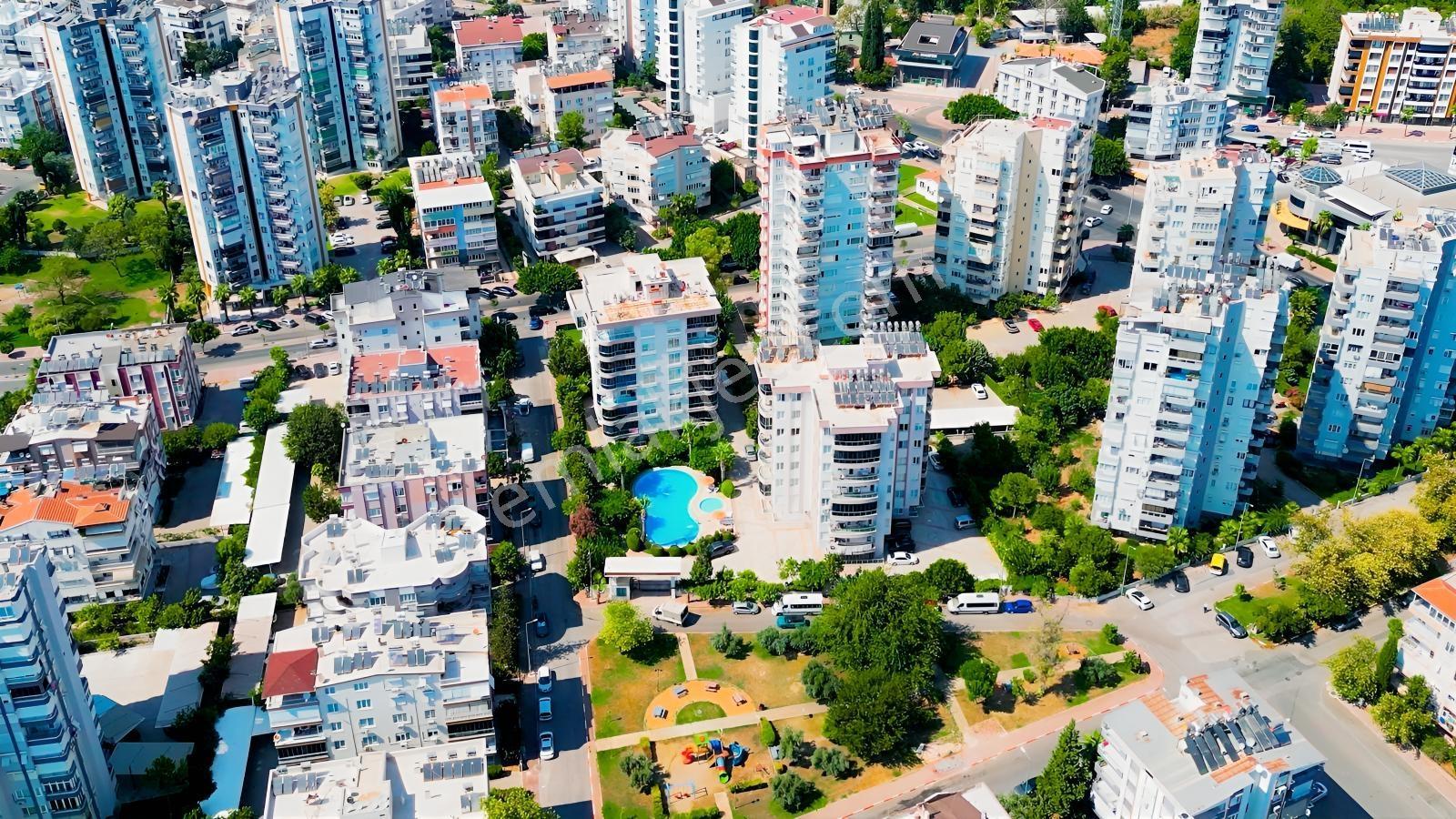 Kanyon Evlerinde Satılık 3+1 Havuzlu Site İçi Daire — fotoğraf 7