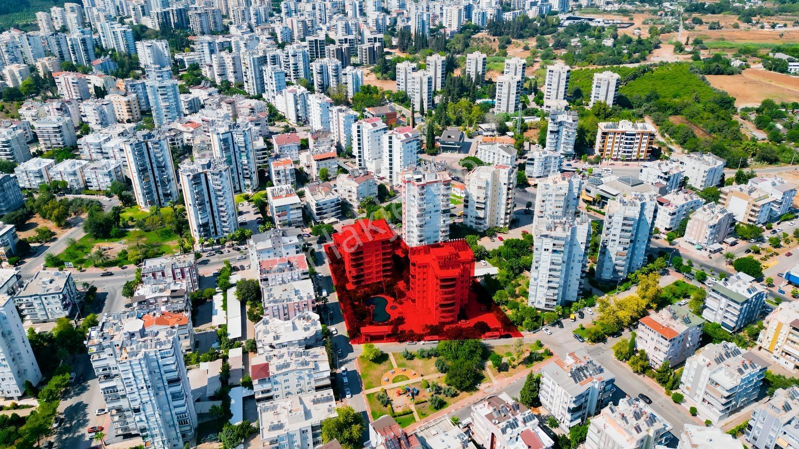 Kanyon Evlerinde Satılık 3+1 Havuzlu Site İçi Daire — fotoğraf 13