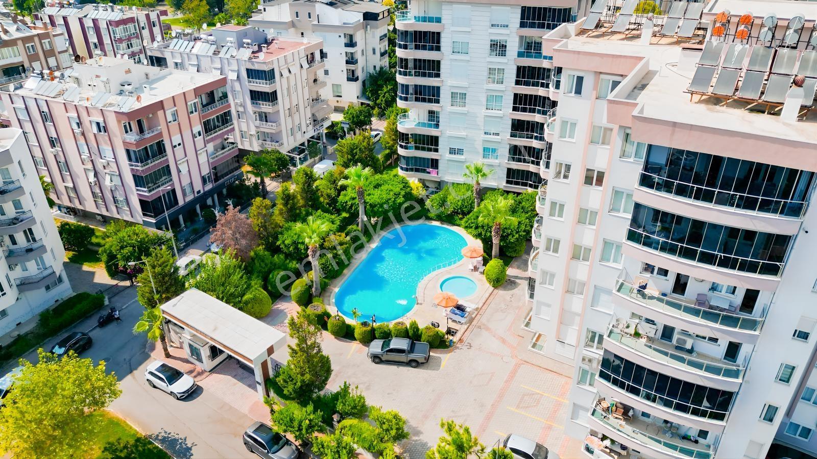Kanyon Evlerinde Satılık 3+1 Havuzlu Site İçi Daire — fotoğraf 33