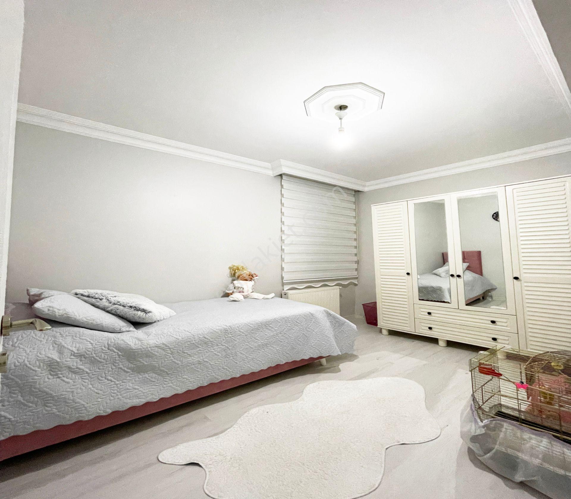 Beylikdüzü Marmara Mahallesi'nde 3+1 Geniş Balkonlu Daire — fotoğraf 9