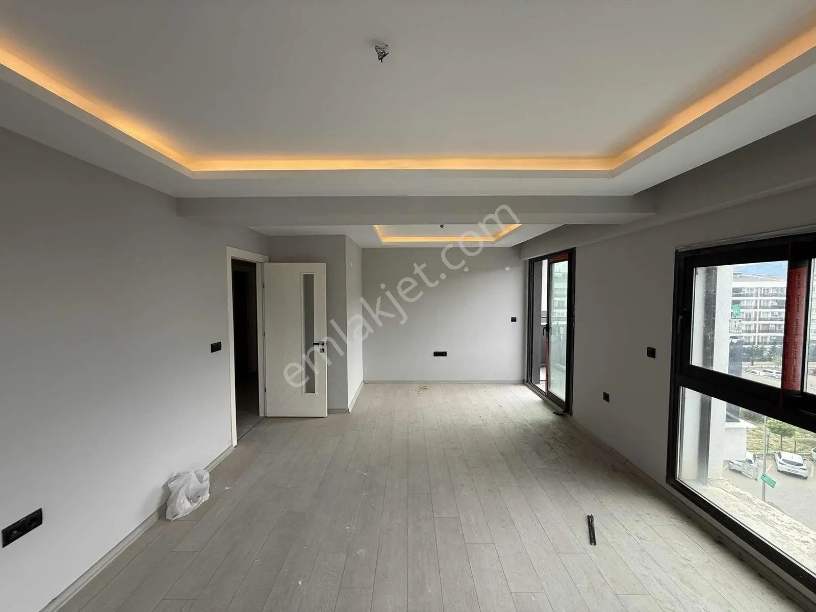 Uygan'dan Yedieylül Mah. 3+1 205m² Teraslı Dubleks Havuzlu Site — fotoğraf 5