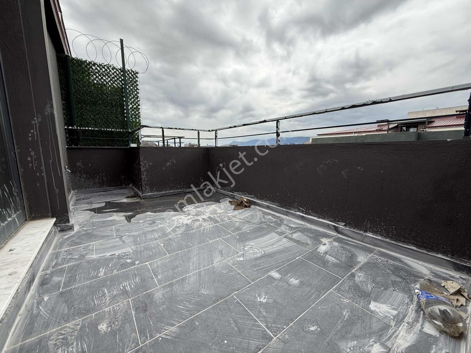 Uygan'dan Yedieylül Mah. 3+1 205m² Teraslı Dubleks Havuzlu Site — fotoğraf 21