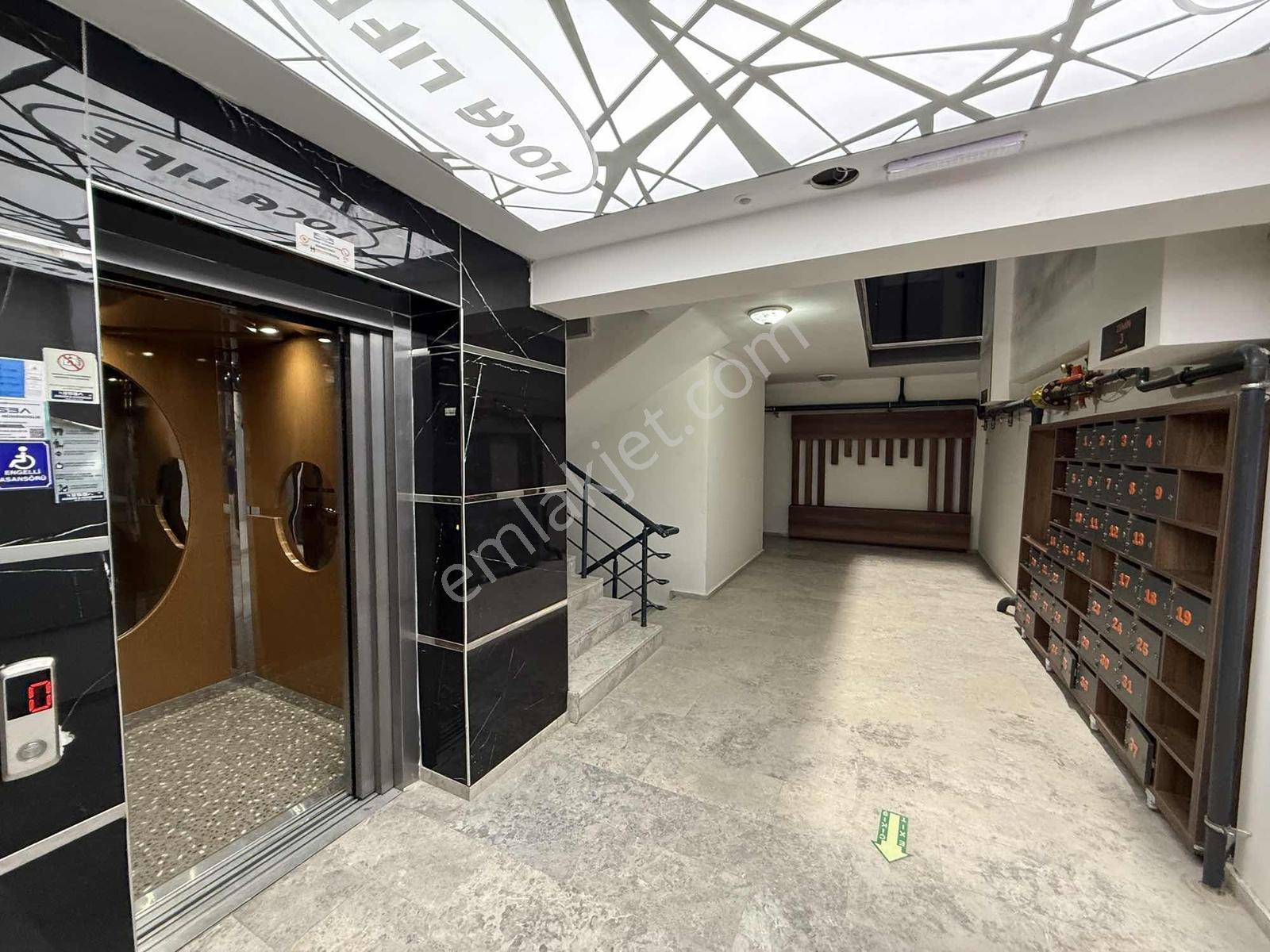 Uygan'dan Yedieylül Mah. 3+1 205m² Teraslı Dubleks Havuzlu Site — fotoğraf 27