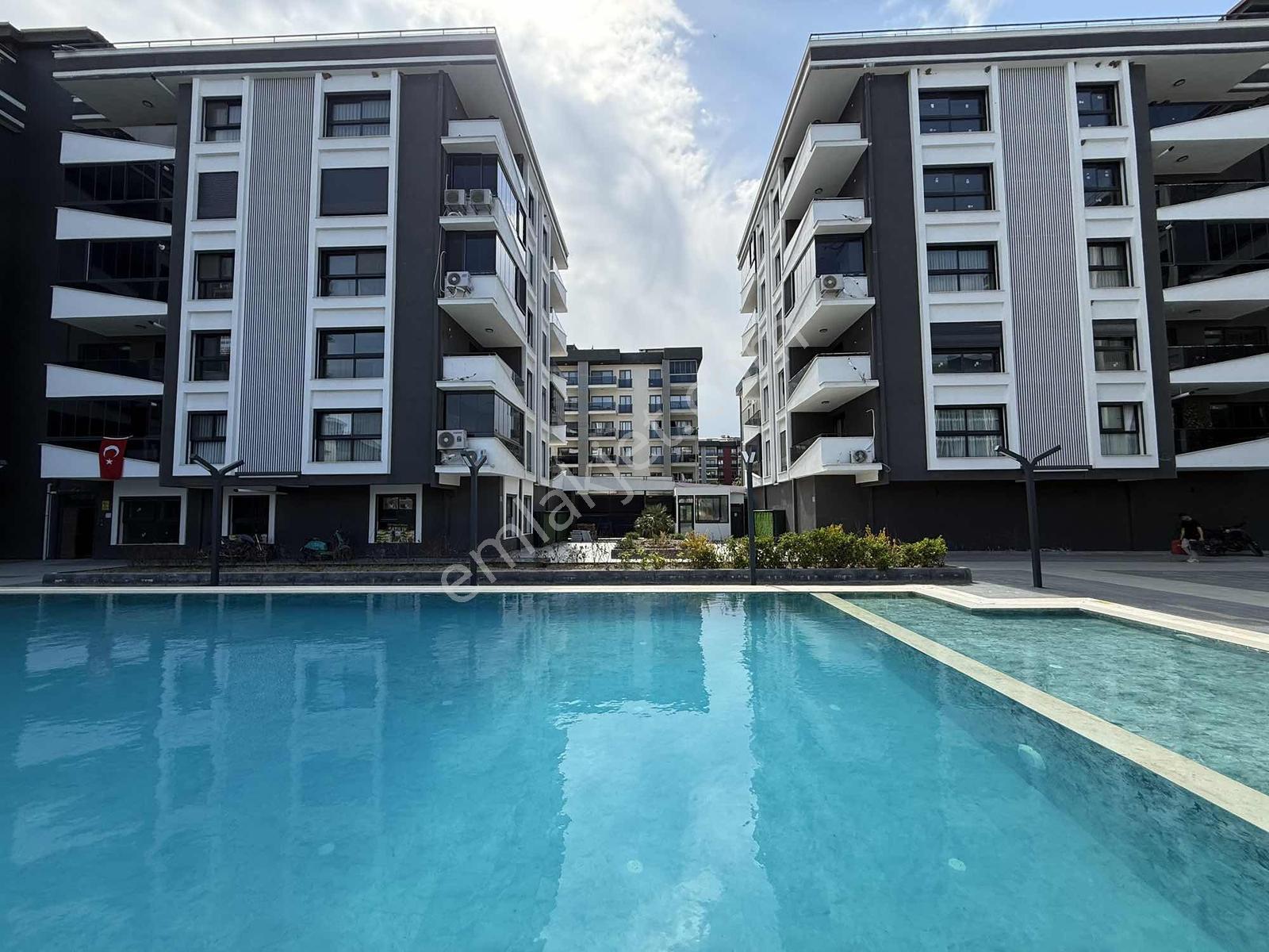 Uygan'dan Yedieylül Mah. 3+1 205m² Teraslı Dubleks Havuzlu Site — fotoğraf 28